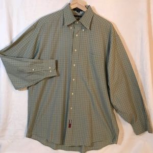 Tommy Hilfiger Men’s long sleeved‎ dress shirt